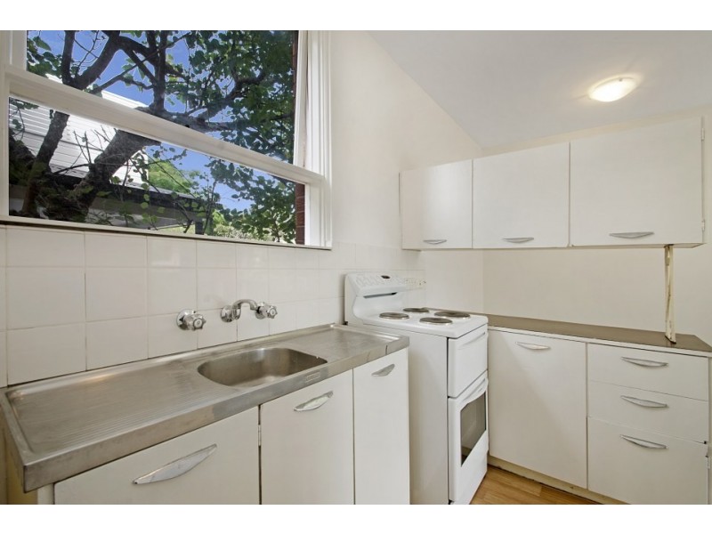 2/27 La Perouse Street, Fairlight NSW 2094