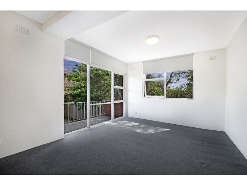 2/27 La Perouse Street, Fairlight NSW 2094