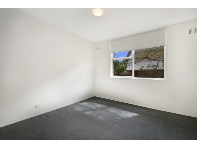 2/27 La Perouse Street, Fairlight NSW 2094