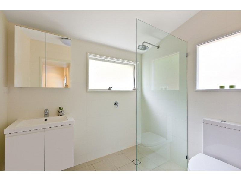 60 Nareen Parade, North Narrabeen NSW 2101