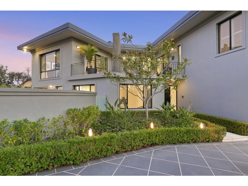 8 Lara Place, Frenchs Forest NSW 2086