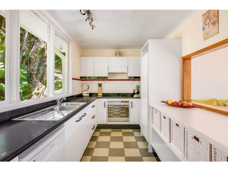 63 Towradgi Street, Narraweena NSW 2099