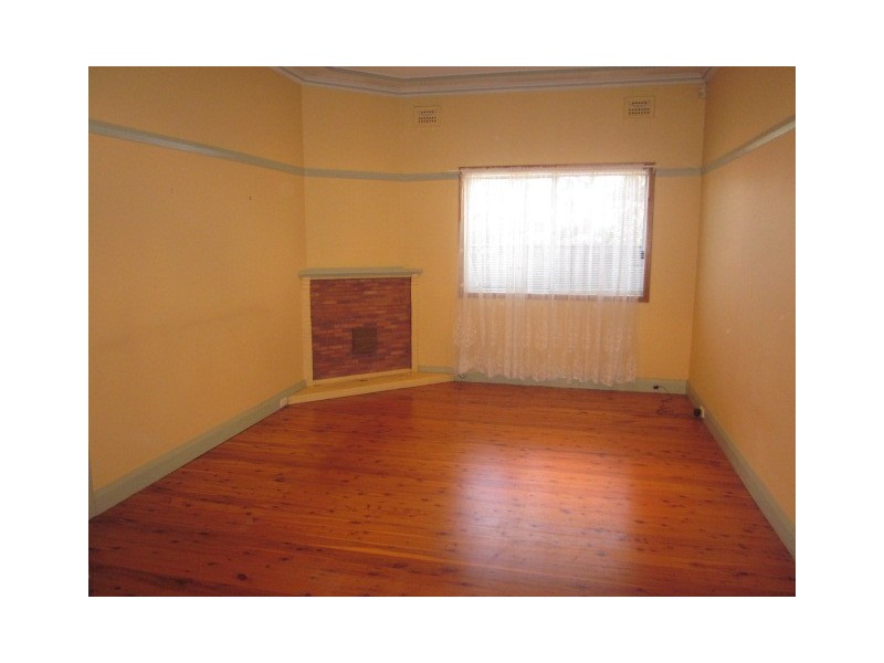 132 Fisher Road, Cromer NSW 2099