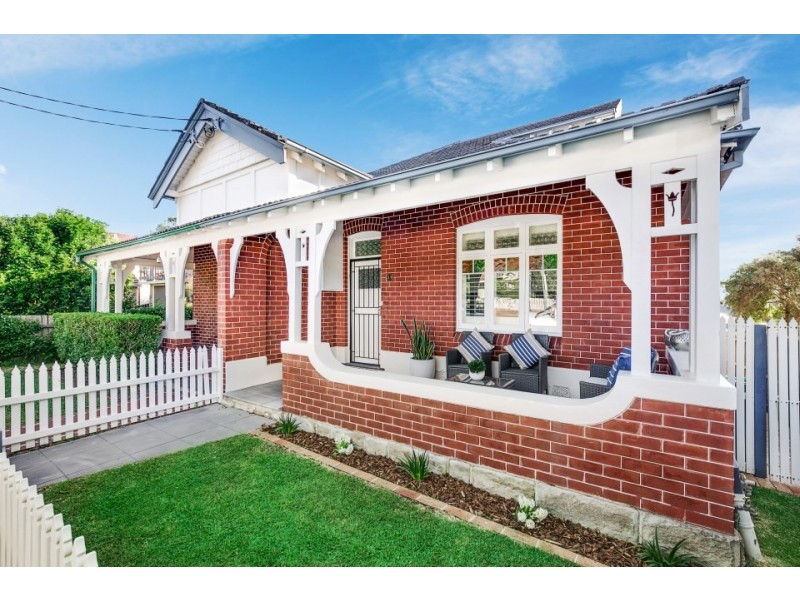 13 Crescent Street, Fairlight NSW 2094