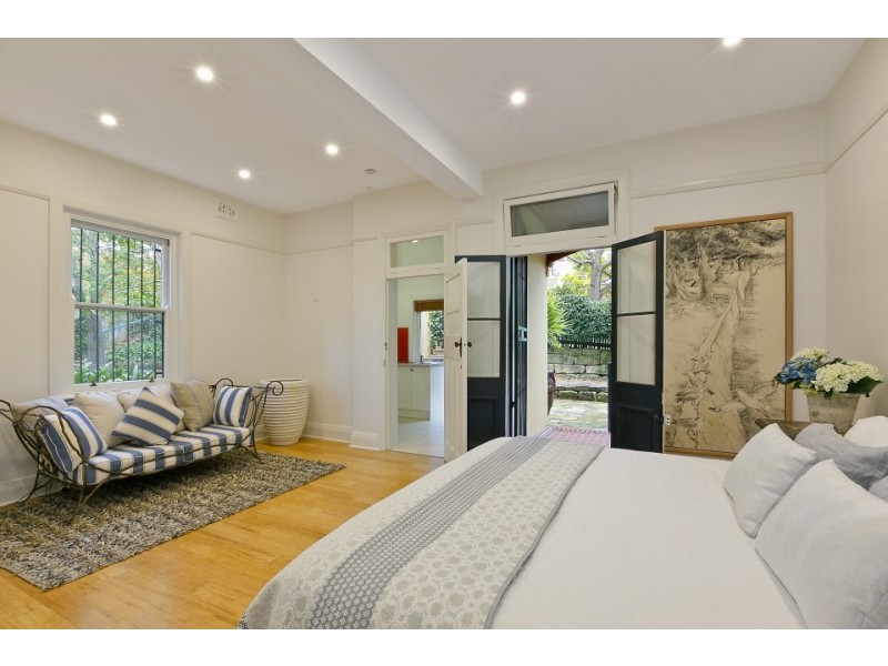 8 Parkview Road, Fairlight NSW 2094