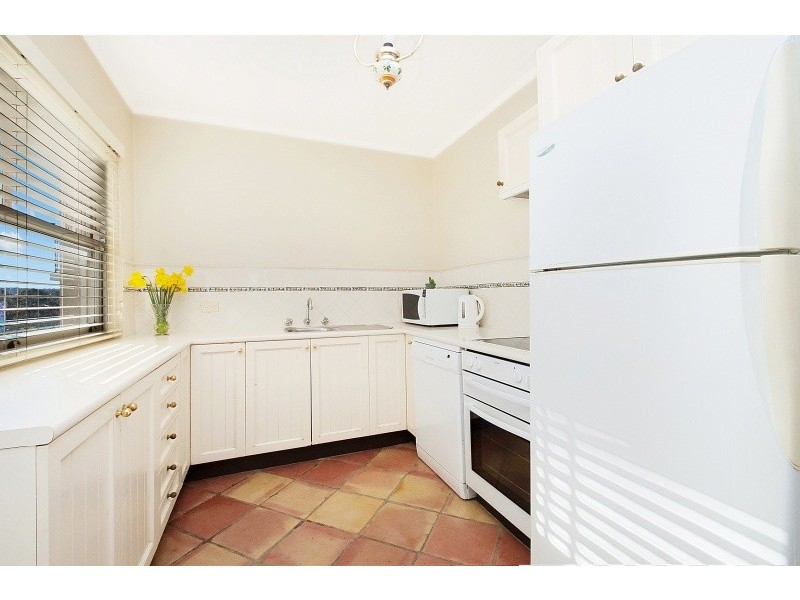 2/82 Wanganella Street, Balgowlah NSW 2093