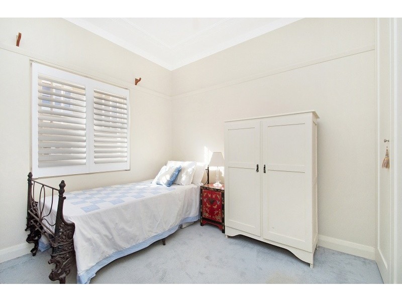 2/82 Wanganella Street, Balgowlah NSW 2093