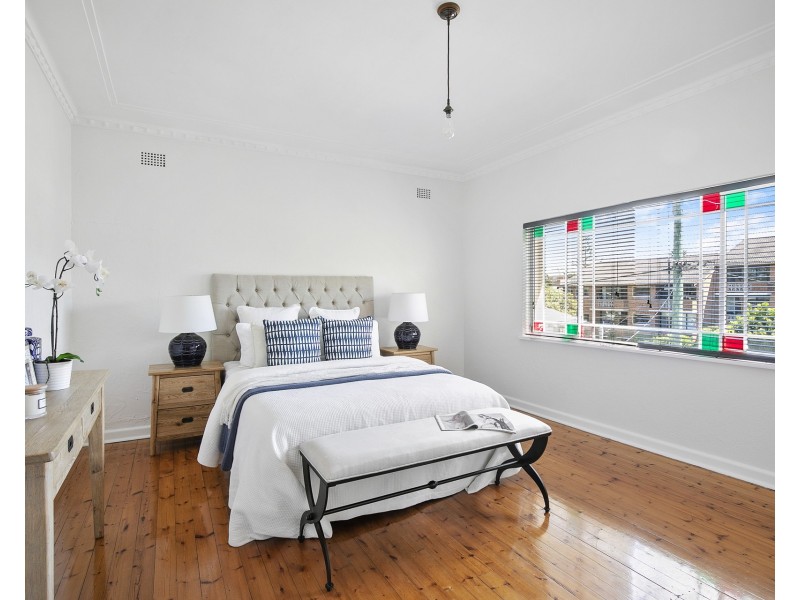 2/25 Charles Street, Freshwater NSW 2096