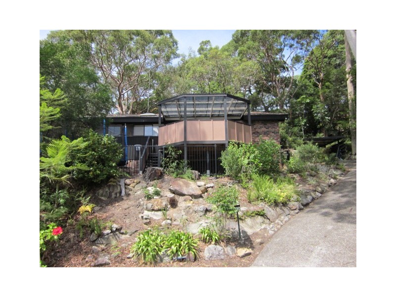 23 Derna Crescent, Allambie Heights NSW 2100