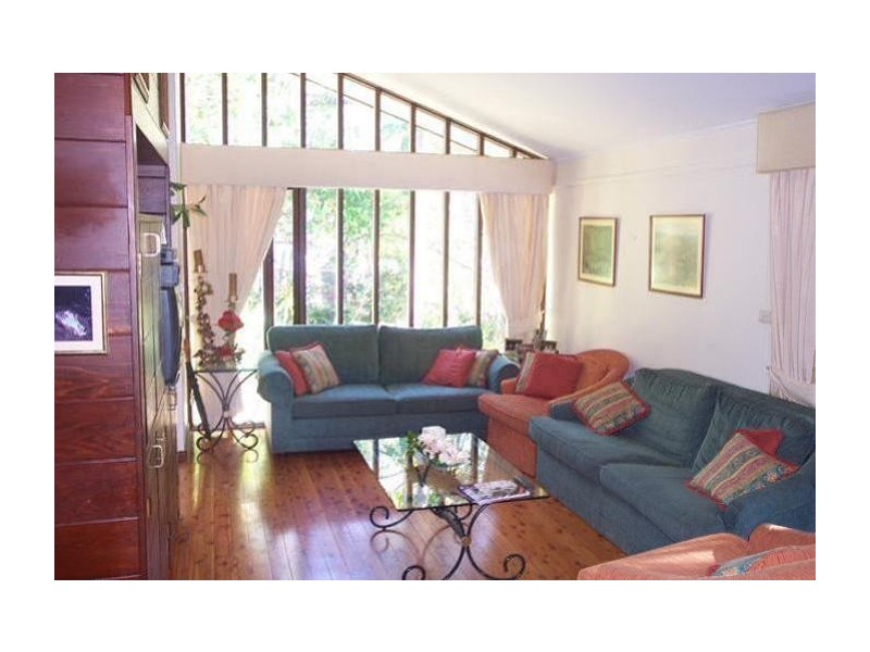 23 Derna Crescent, Allambie Heights NSW 2100