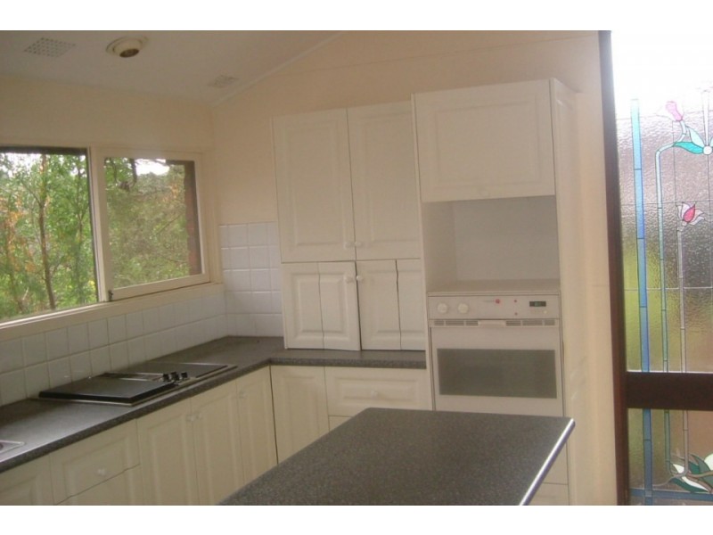 23 Derna Crescent, Allambie Heights NSW 2100