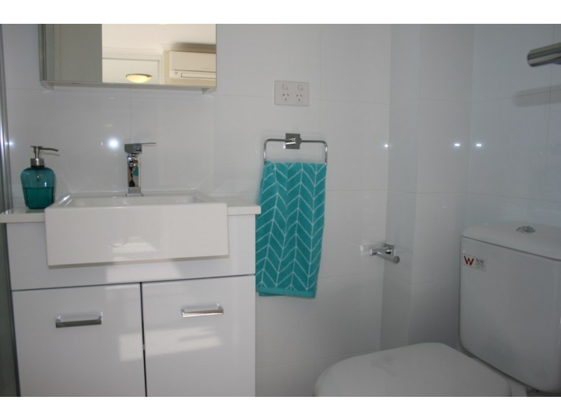 2/79 Balgowlah Road, Fairlight NSW 2094