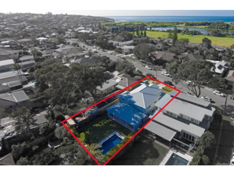 4 Ross Street, North Curl Curl NSW 2099
