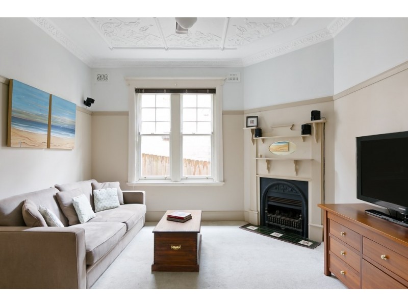 255 Sydney Road, Fairlight NSW 2094