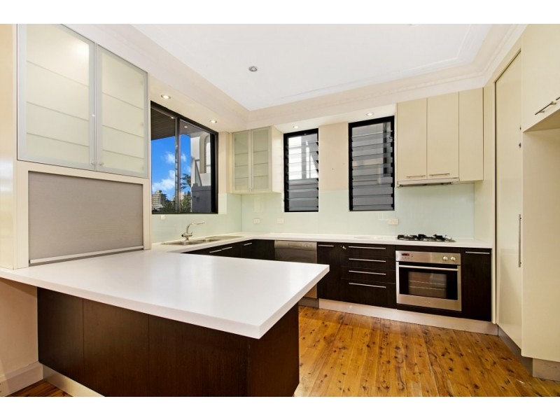 20 Moore Road, Freshwater NSW 2096