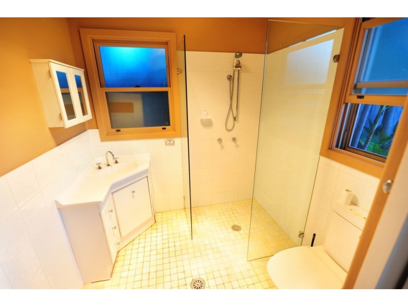 67 Beacon Hill Road, Beacon Hill NSW 2100