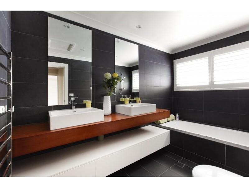 2/114 Wanganella Street, Balgowlah NSW 2093