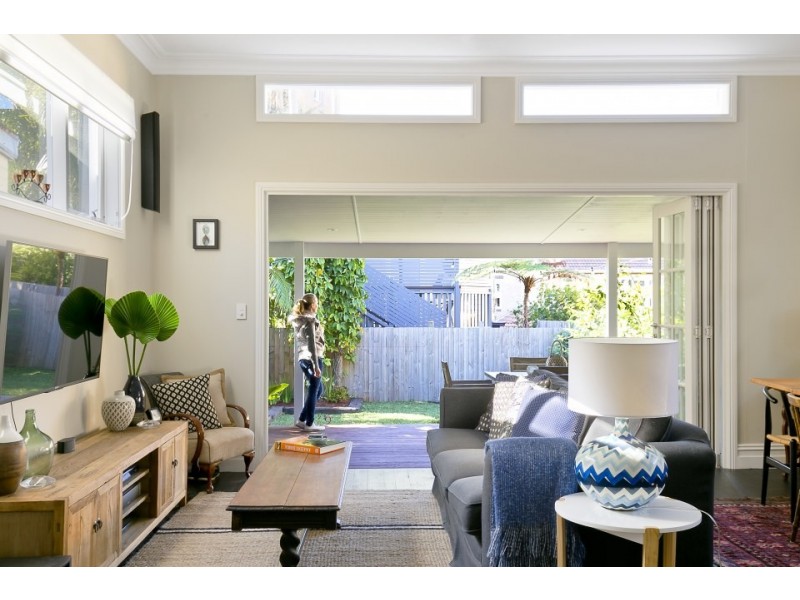 12 Parkview Road, Fairlight NSW 2094