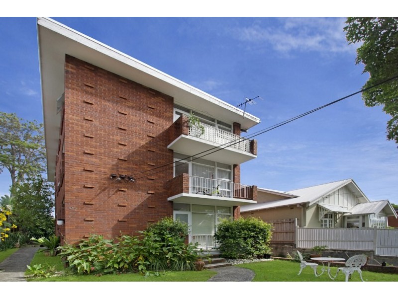 4/27  La Perouse Street, Fairlight NSW 2094