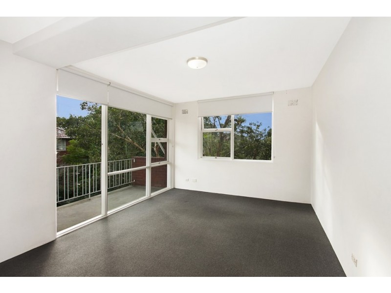 4/27  La Perouse Street, Fairlight NSW 2094