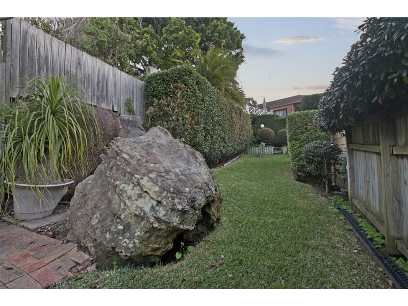 23A Farnell Street, Curl Curl NSW 2096