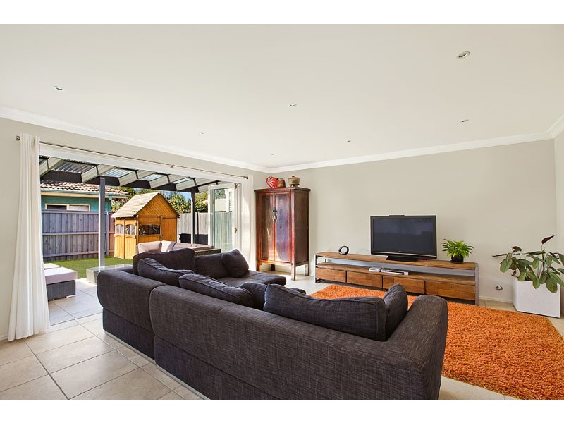 46 May Road, Narraweena NSW 2099