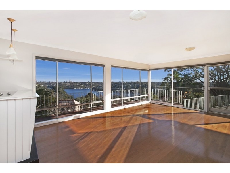 9 Gurney Crescent, Seaforth NSW 2092