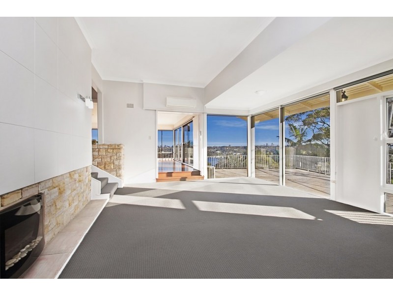 9 Gurney Crescent, Seaforth NSW 2092