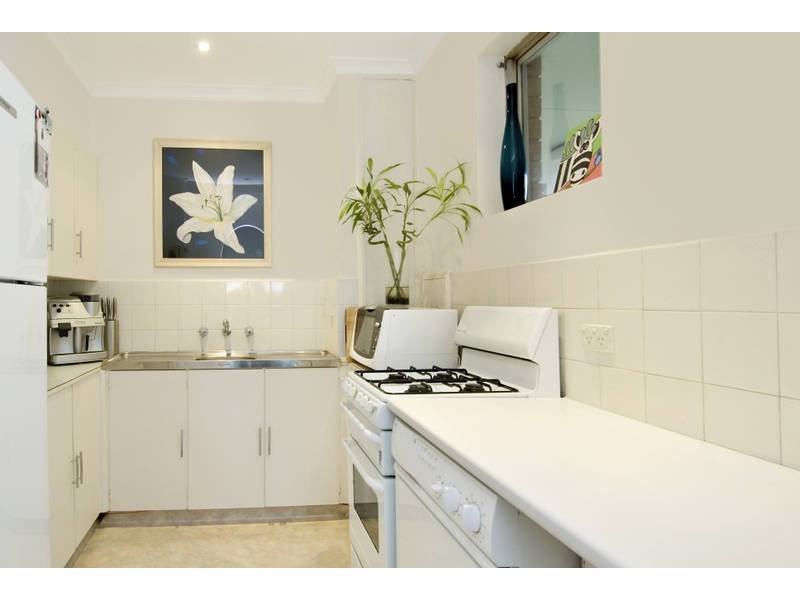 6/10 Campbell Parade, Manly Vale NSW 2093