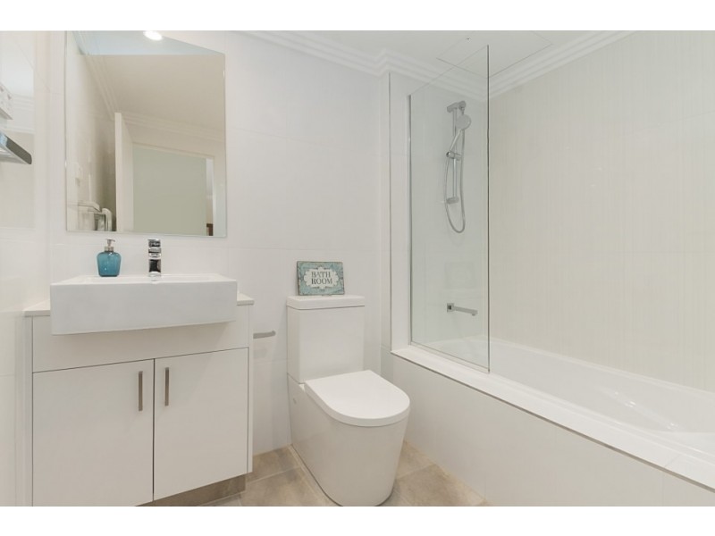 112/822 Pittwater Road, Dee Why NSW 2099