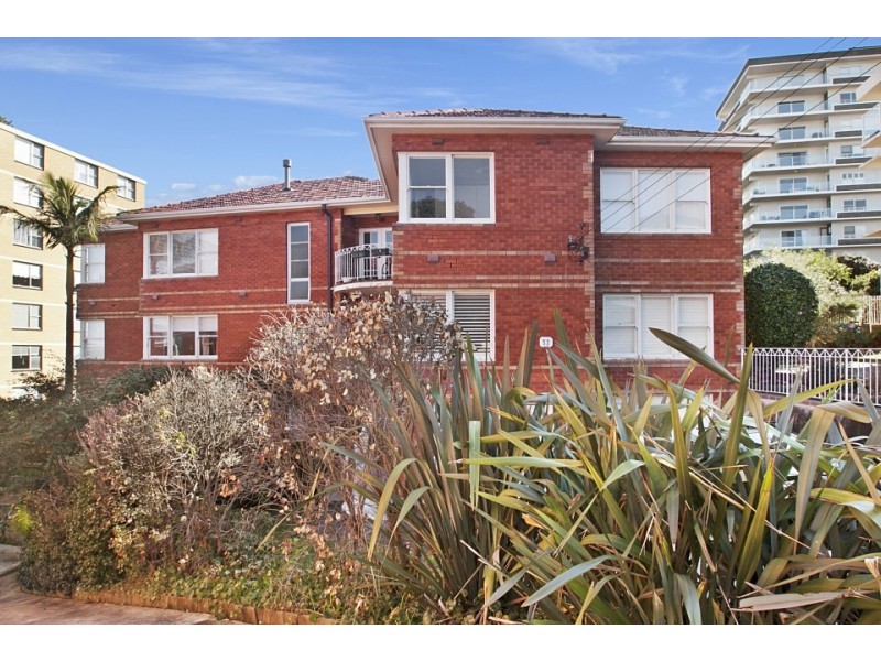 2/11 Griffin Street, Manly NSW 2095