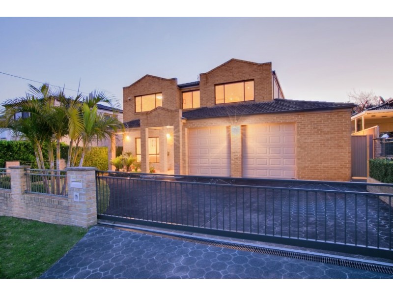 32 Victor Road, Dee Why NSW 2099