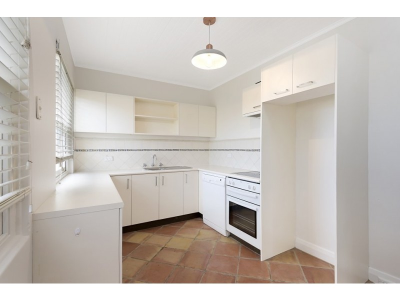 2/82 Wanganella Street, Balgowlah NSW 2093