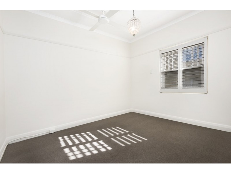 2/82 Wanganella Street, Balgowlah NSW 2093