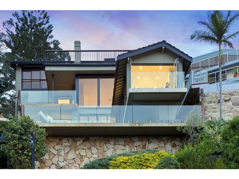 42 Peronne Avenue, Clontarf NSW 2093