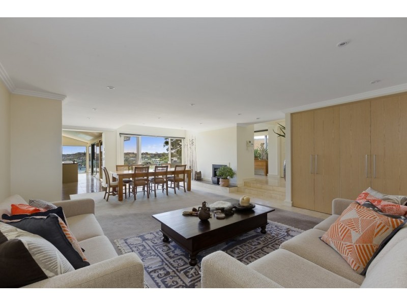 42 Peronne Avenue, Clontarf NSW 2093