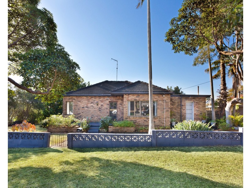 65 Waratah Parade, Narraweena NSW 2099