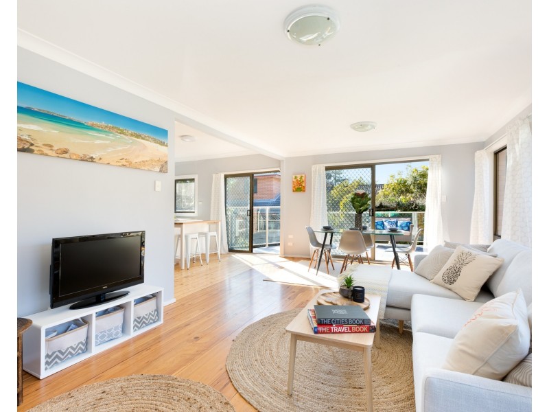 65 Waratah Parade, Narraweena NSW 2099