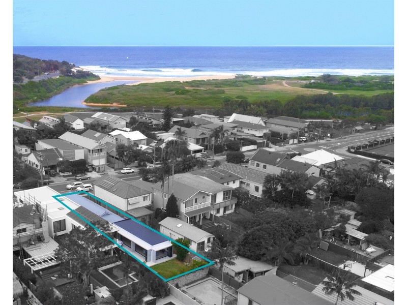 18 Griffin Road, North Curl Curl NSW 2099