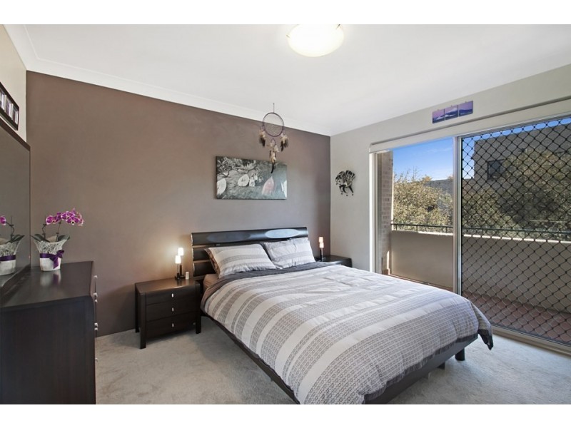 1/74-78 Crown Road, Queenscliff NSW 2096