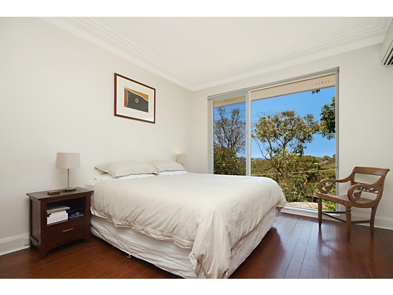 126 Owen Stanley Avenue, Allambie Heights NSW 2100