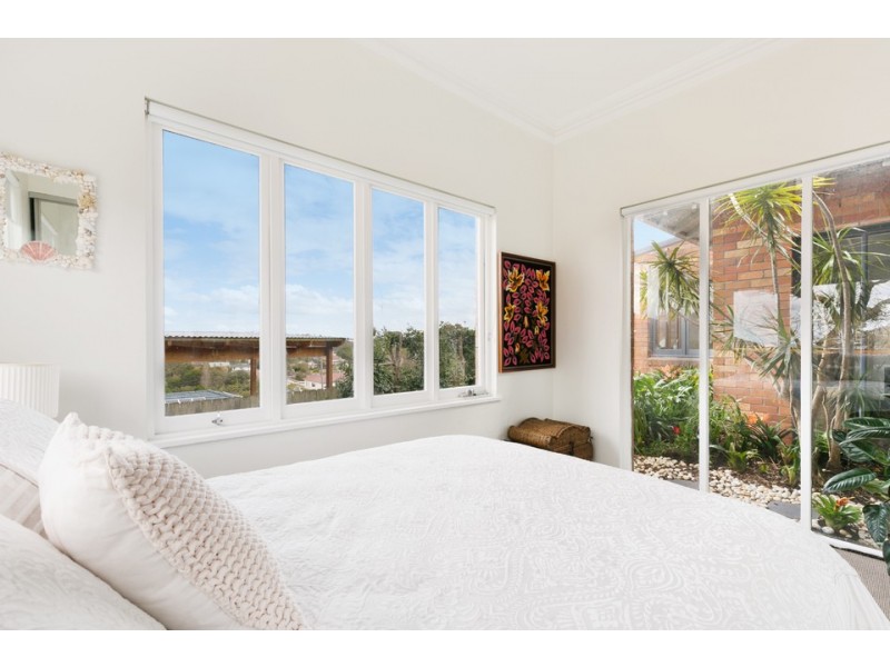 17 Mildred Avenue, Manly Vale NSW 2093