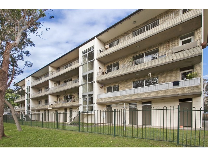 11/4 Gladstone Street, Newport NSW 2106