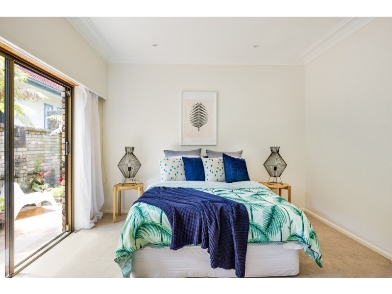 43 Wakehurst Parkway, Seaforth NSW 2092