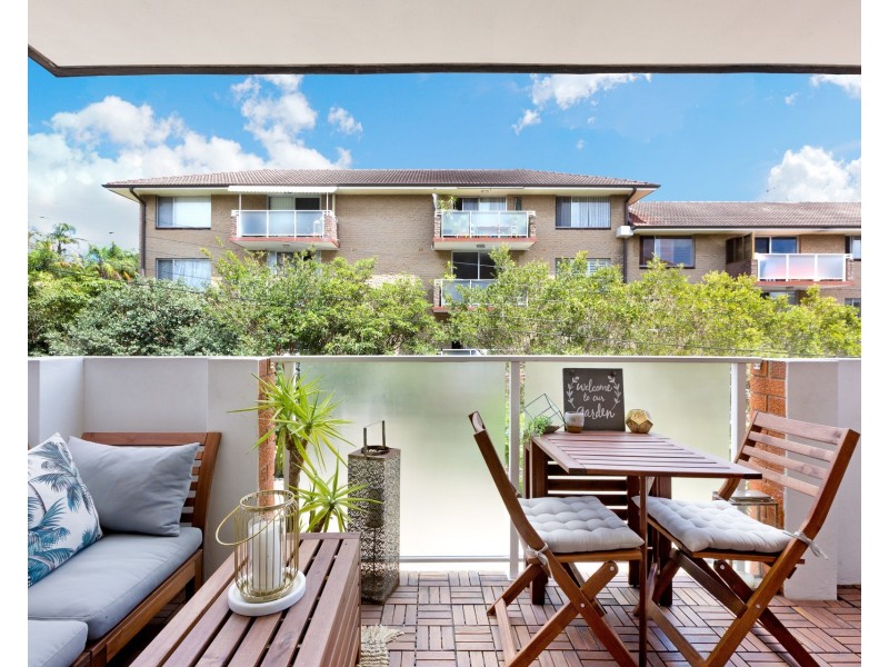 2/14 Campbell Parade, Manly Vale NSW 2093
