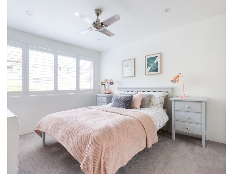 2/14 Campbell Parade, Manly Vale NSW 2093