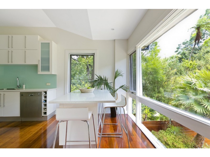 70a Ponsonby Parade, Seaforth NSW 2092