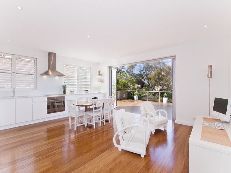 2/15 Fairlight Street, Manly NSW 2095