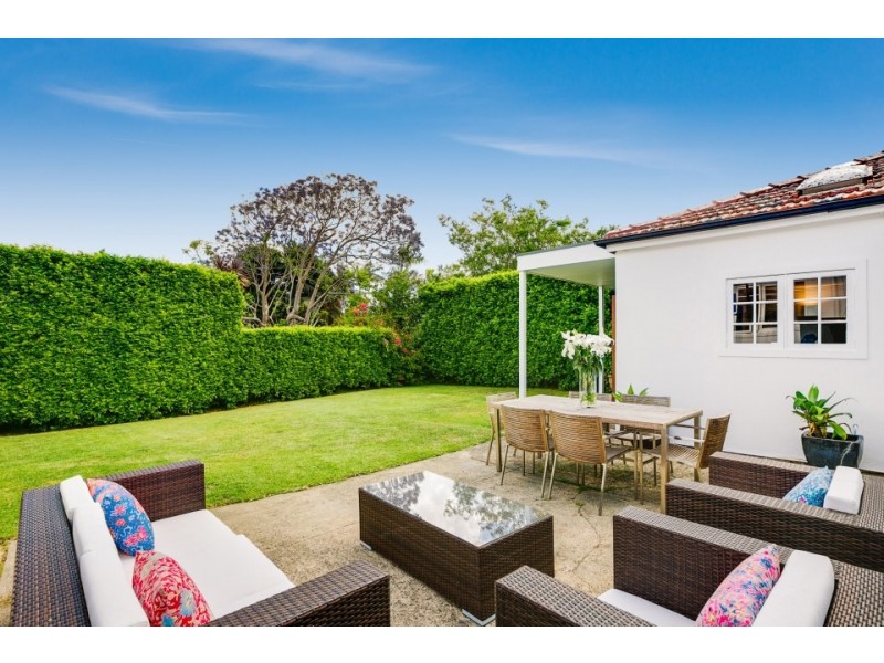 8 Nenagh Street, North Manly NSW 2100