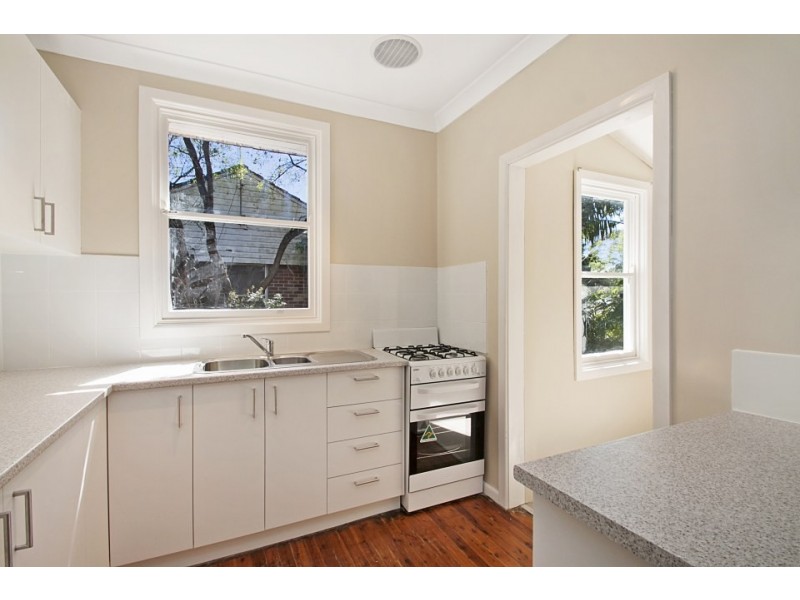 2 Baringa Avenue, Seaforth NSW 2092